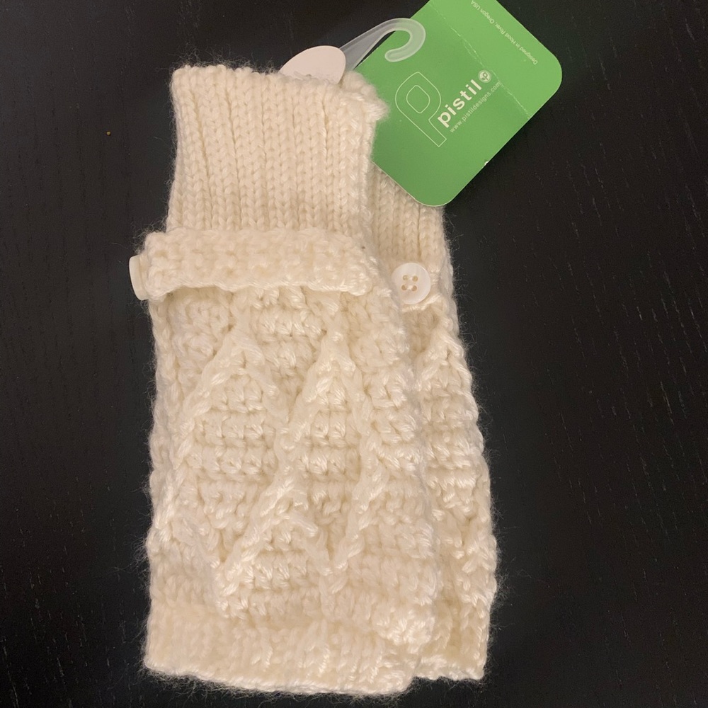 Pistil Jax Wristlet (Hand Warmer)